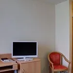 Отель Manu 3*