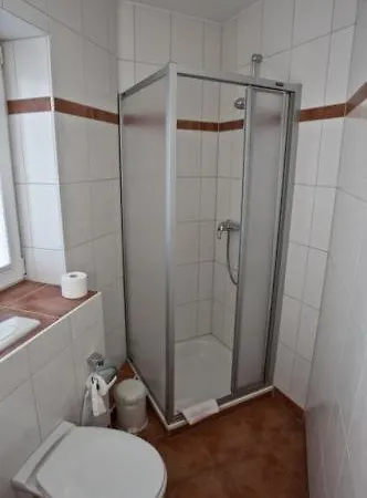 Hotel Manu 3*